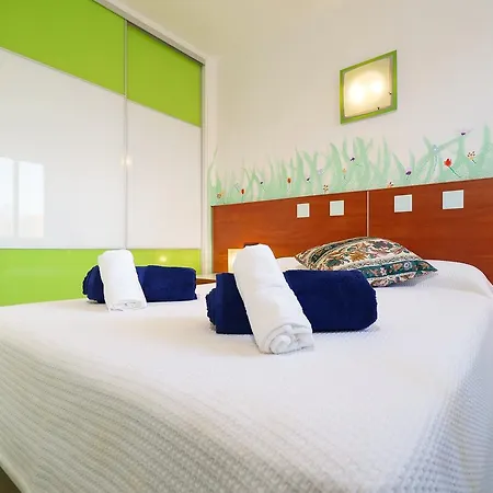 Zeus Apartment